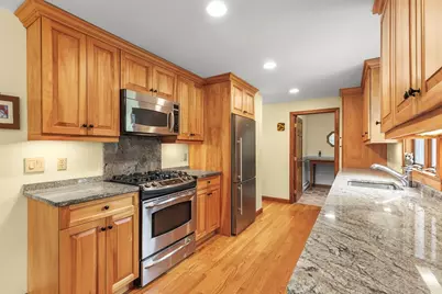 236 Blueberry Pond Dr, Brewster, MA 02631 - Photo 3