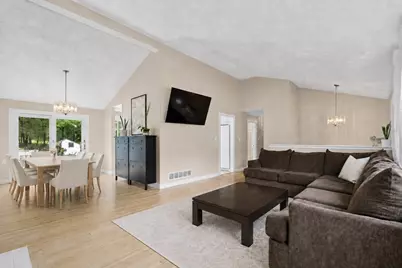 68 Gregory Rd, Holliston, MA 01746 - Photo 3