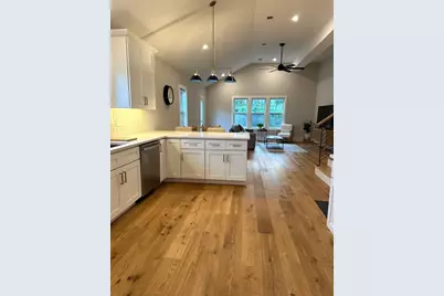 74 Congress St #5, Pembroke, MA 02359 - Photo 5