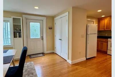 104 Davis Street, Greenfield, MA 01301 - Photo 9