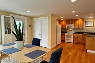 104 Davis St, Greenfield, MA 01301 - Photo 3