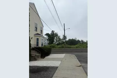 130 Washburn Ave, Revere, MA 02151 - Photo 15