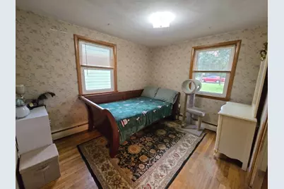 27 Feeding Hills Rd, Southwick, MA 01077 - Photo 9