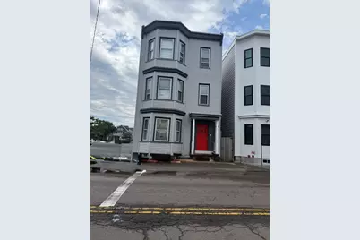 863 Saratoga St. #3, Boston, MA 02128 - Photo 3