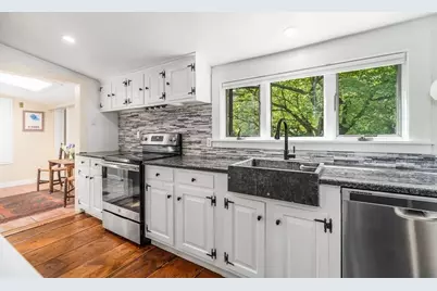 7 John Wise Ave #2, Essex, MA 01929 - Photo 11