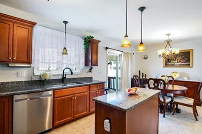 92 Tarkiln Pl, New Bedford, MA 02745 - Photo 9