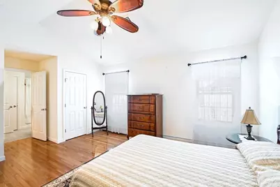 92 Tarkiln Pl, New Bedford, MA 02745 - Photo 15