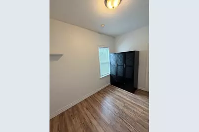 157 Lonsdale St #2W, Fall River, MA 02721 - Photo 9