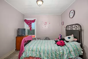 102 Sayles St, Southbridge, MA 01550 - Photo 15