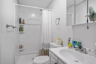 102 Sayles St, Southbridge, MA 01550 - Photo 19