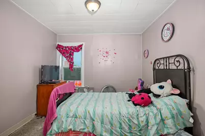 102 Sayles Street, Southbridge, MA 01550 - Photo 15