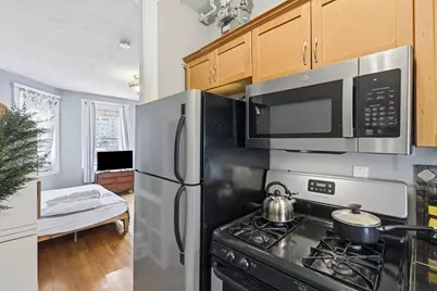 1572 Commonwealth Ave #6, Boston, MA 02135 - Photo 19