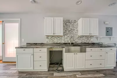 131 Wampum St, Wrentham, MA 02093 - Photo 25