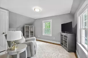 18 Beaver St, Waltham, MA 02453 - Photo 19