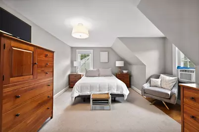 18 Beaver St, Waltham, MA 02453 - Photo 17
