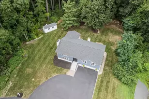 8 Willowdale Dr, Lynnfield, MA 01940 - Photo 7