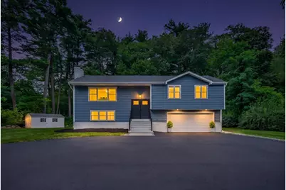 8 Willowdale Dr, Lynnfield, MA 01940 - Photo 1