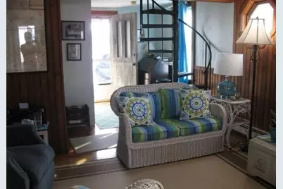 65 Foster Ave, Marshfield, MA 02050 - Photo 3