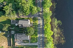 67 Pond St, Georgetown, MA 01833 - Photo 37