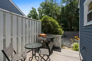 8 Turning Mill Ln, Quincy, MA 02169 - Photo 3
