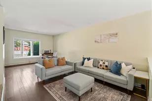 8 Turning Mill Ln, Quincy, MA 02169 - Photo 5