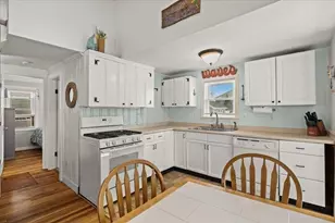 14 Alden St, Scituate, MA 02066 - Photo 9