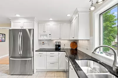 123 Eastman Avenue, Swampscott, MA 01907 - Photo 11