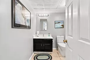 123 Eastman Ave, Swampscott, MA 01907 - Photo 27