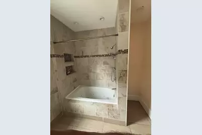 88 June St, Worcester, MA 01602 - Photo 17