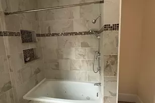 88 June St, Worcester, MA 01602 - Photo 17