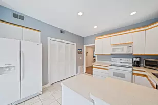72 Kim Terrace, Stoughton, MA 02072 - Photo 5