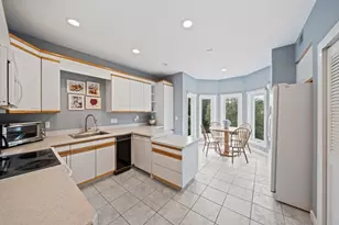 72 Kim Terrace, Stoughton, MA 02072 - Photo 3