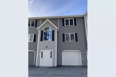 74 Tennis Plaza Rd #39, Dracut, MA 01826 - Photo 1