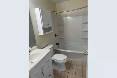 74 Tennis Plaza Rd #39, Dracut, MA 01826 - Photo 15
