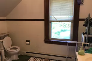 48 Railroad St, Amherst, MA 01002 - Photo 15