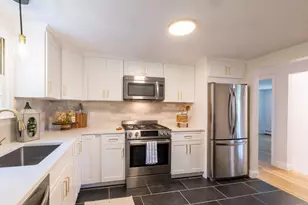 110 Low St, Newburyport, MA 01950 - Photo 3