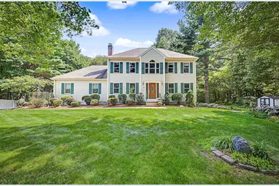8 Vincent Rd, Mendon, MA 01756 - Photo 1
