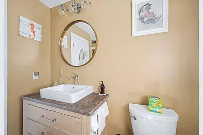 8 Vincent Rd, Mendon, MA 01756 - Photo 33