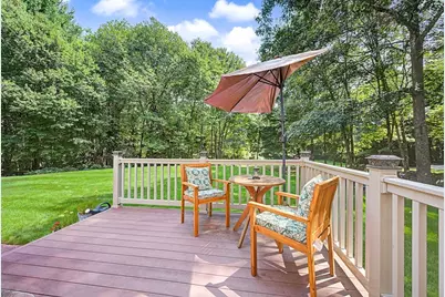 8 Vincent Rd, Mendon, MA 01756 - Photo 7