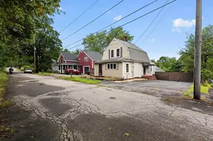 15 Hillside Ave, Middleborough, MA 02346 - Photo 5