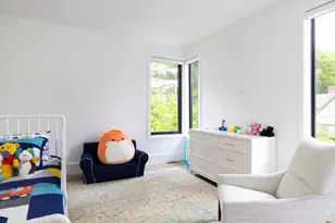 221 Gardner Rd, Brookline, MA 02445 - Photo 15