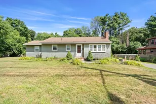 76 Central St, Georgetown, MA 01833 - Photo 3