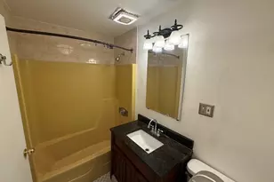 35 Washington St, Medford, MA 02155 - Photo 9