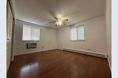 35 Washington St #3, Medford, MA 02155 - Photo 15
