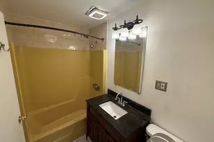 35 Washington St, Medford, MA 02155 - Photo 9