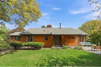 19 Curve Street, Wakefield, MA 01880 - Photo 3