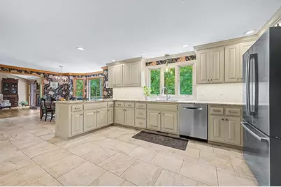 8 Erika Dr, Hopkinton, MA 01748 - Photo 3