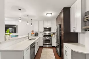 17 Daniels St, Salem, MA 01970 - Photo 11