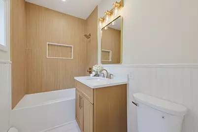 30 Barrett Ave, Worcester, MA 01605 - Photo 19