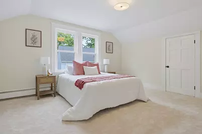 30 Barrett Ave, Worcester, MA 01605 - Photo 17